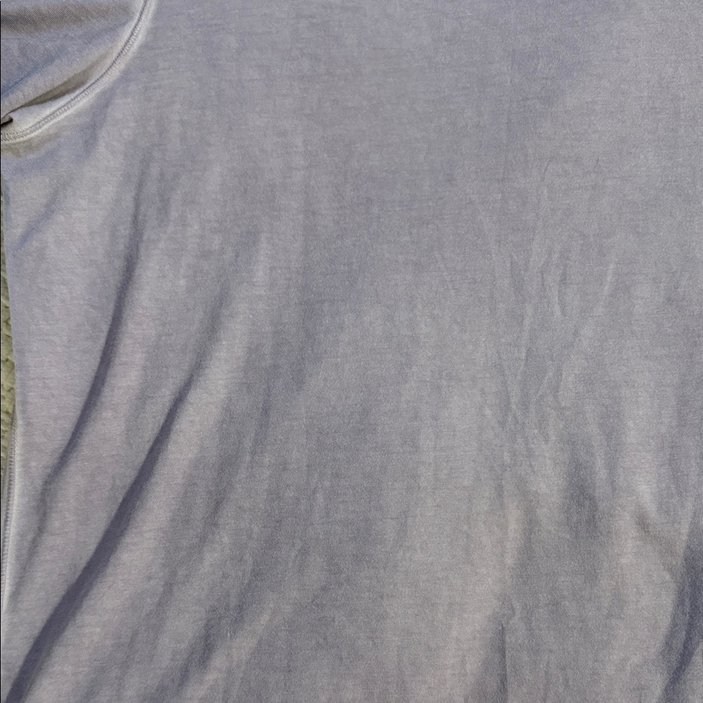 Men’s Lululemon t shirt - Picture 2 of 5